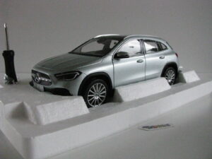 Mercedes GLA