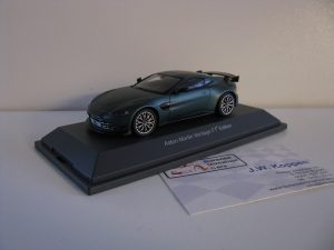 Aston Martin Vantage F1