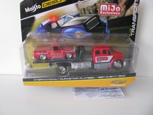 International Durastar Flatbed Chevrolet